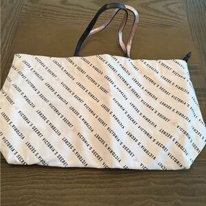 Victoria's Secret Black and Cream Logo Tote